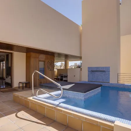 Bahia De La Plata Deluxe Estepona