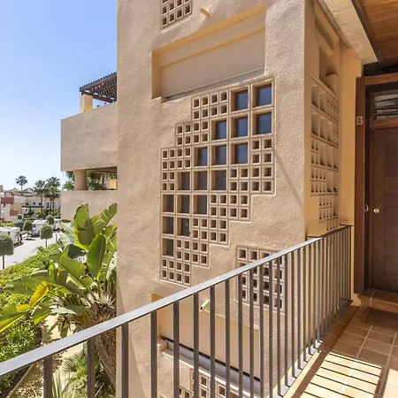 Bahia De La Plata Deluxe Estepona