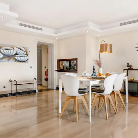 Апартаменты Bahia De La Plata Deluxe Эстепона