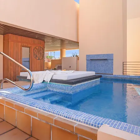 Bahia De La Plata Deluxe Апартаменты